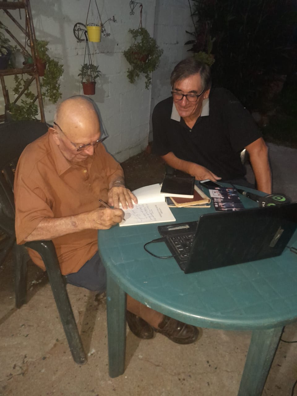 DOMINGO "MINA" BAEZ 96 AÑOS Y UNA NOCHE